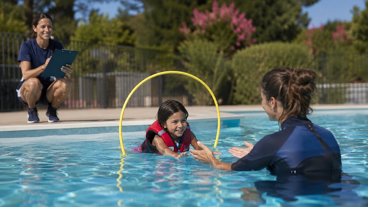 Le test d'aisance aquatique : à quoi il sert et comment l'obtenir